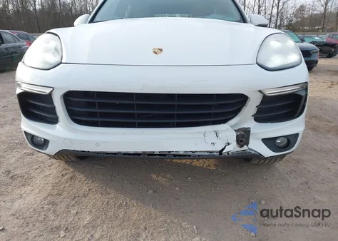 2016 Porsche Cayenne из США, поврежденный, VIN WP1AA2A22GLA09738